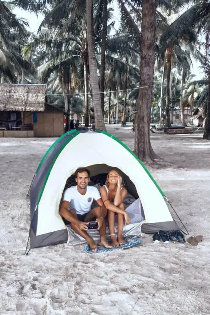 couple-on-the-tent